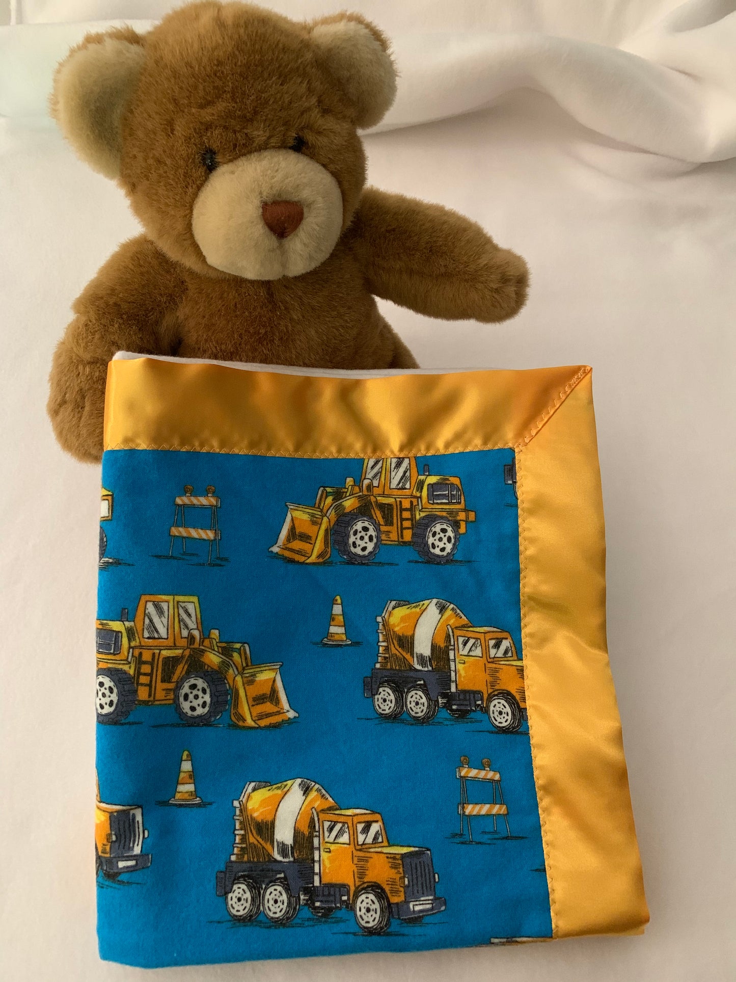 100% cotton construction vehicle print baby blanket with satin trim