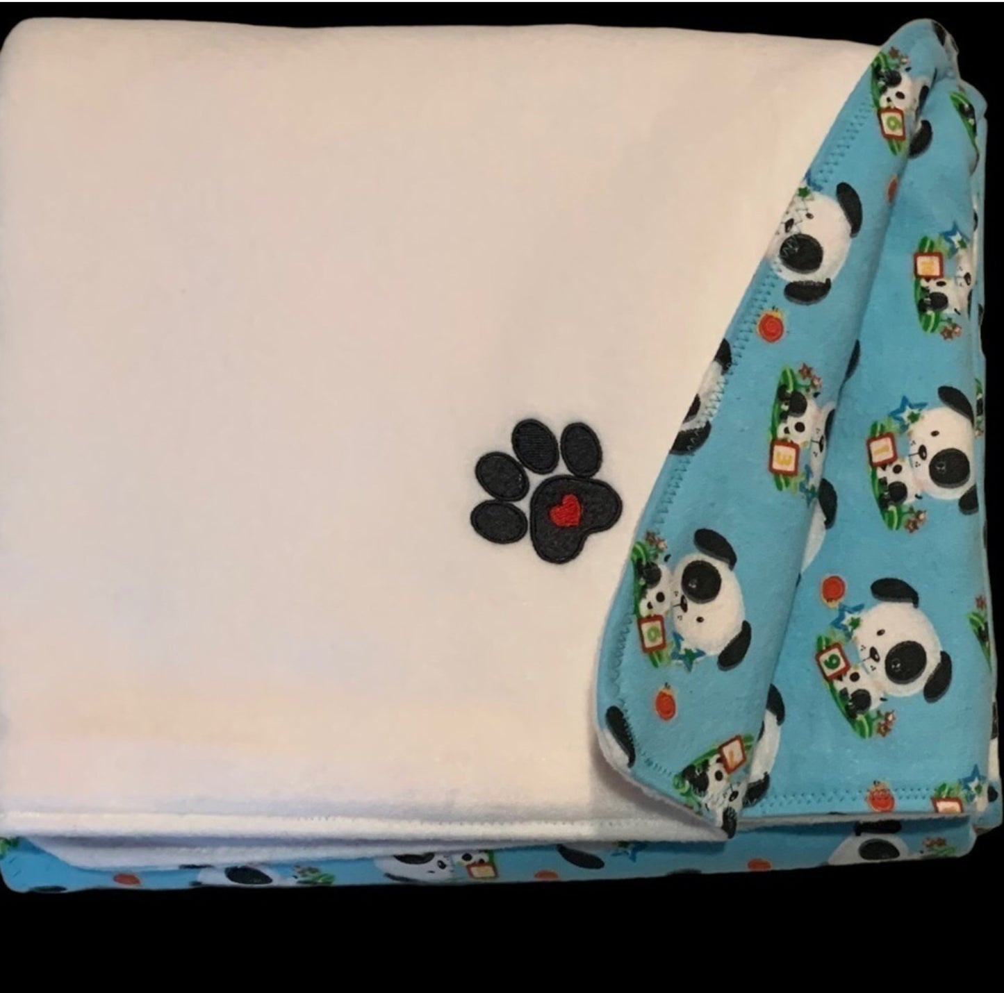 100% cotton flannel baby/pet blanket with machine embroidery design.