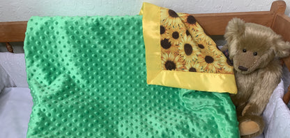 🌻Sunflower Minky Crib Blanket With Satin