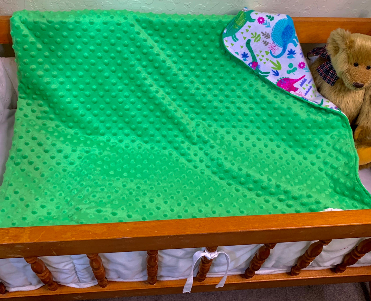 🦕🦖Dinosaur Print Minky and Flannel Crib Blanket