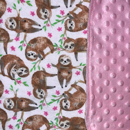 🦥🌷🌱Sloth print Minky and Flannel baby blanket