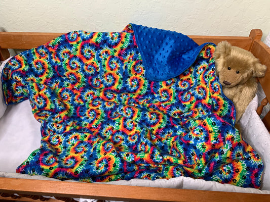 🌈🐾Tie Dyed and paw prints Minky and Flannel Crib blanket