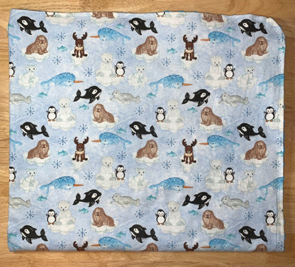 ❄️🐧Arctic Baby animal print Minky and Flannel Crib blanket