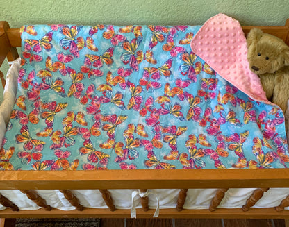 🦋Butterfly print Minky and Flannel Crib Blanket