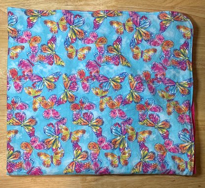 🦋Butterfly print Minky and Flannel Crib blanket