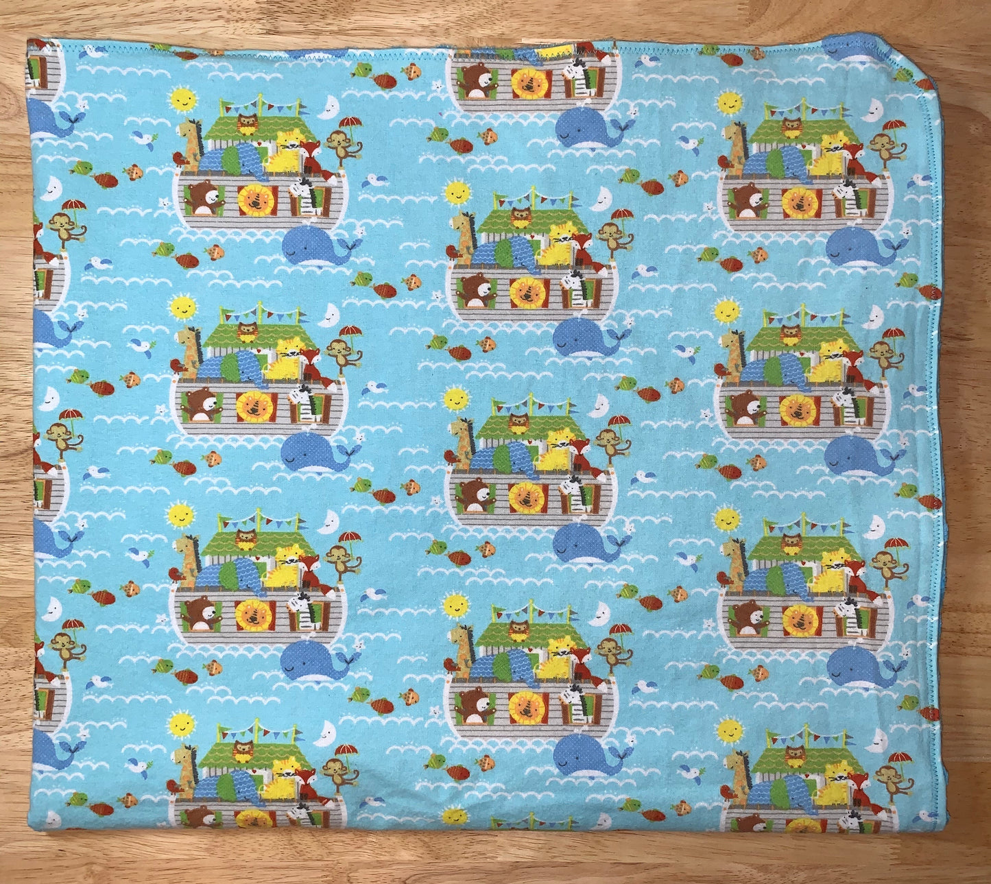 🐯🐯🐵🐵Noah’s Ark Minky and Flannel Crib blanket