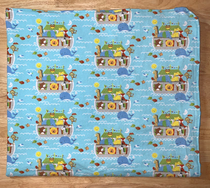 🐯🐯🐵🐵Noah’s Ark Minky and Flannel Crib blanket